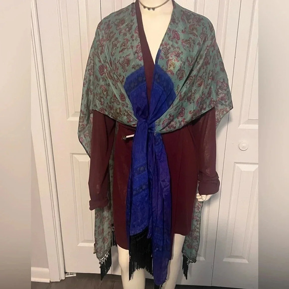 Indie Ella Silk Fringe Duster Vest - Picture 3 of 13